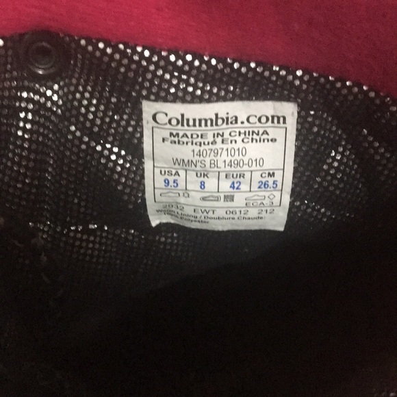 Colombia Waterproof Snowboots - Picture 4 of 4